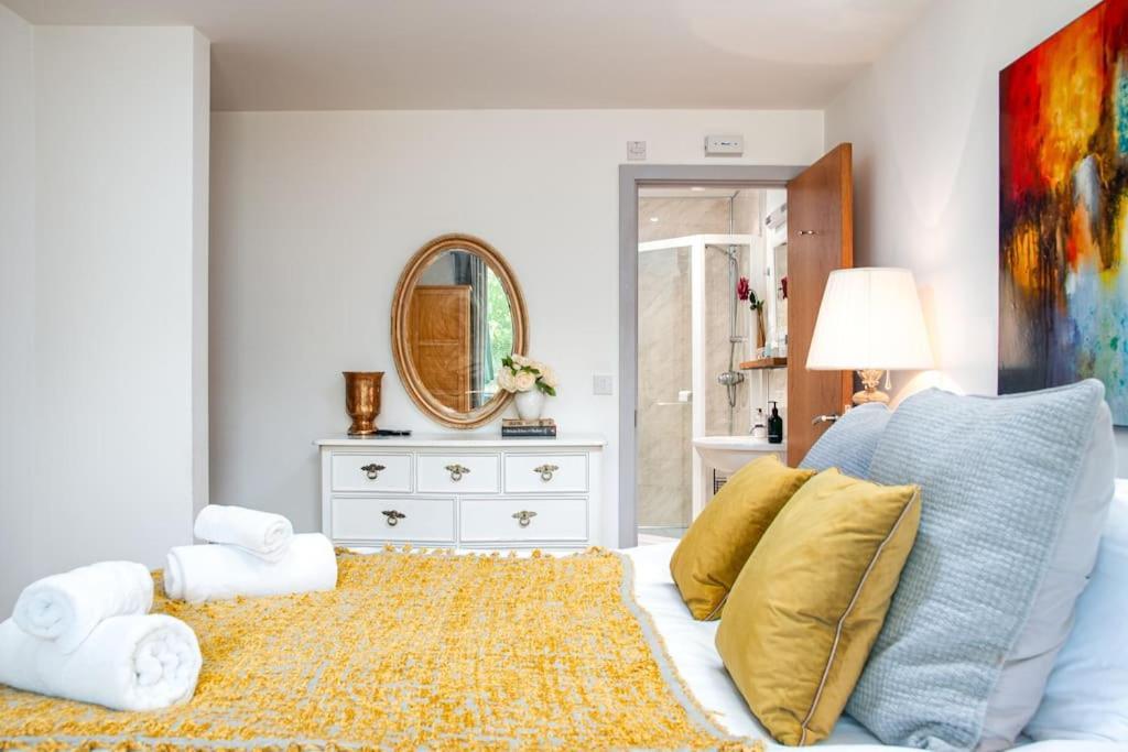 Blueberry Cottage - Lower Mill Estate Somerford Keynes Zewnętrze zdjęcie