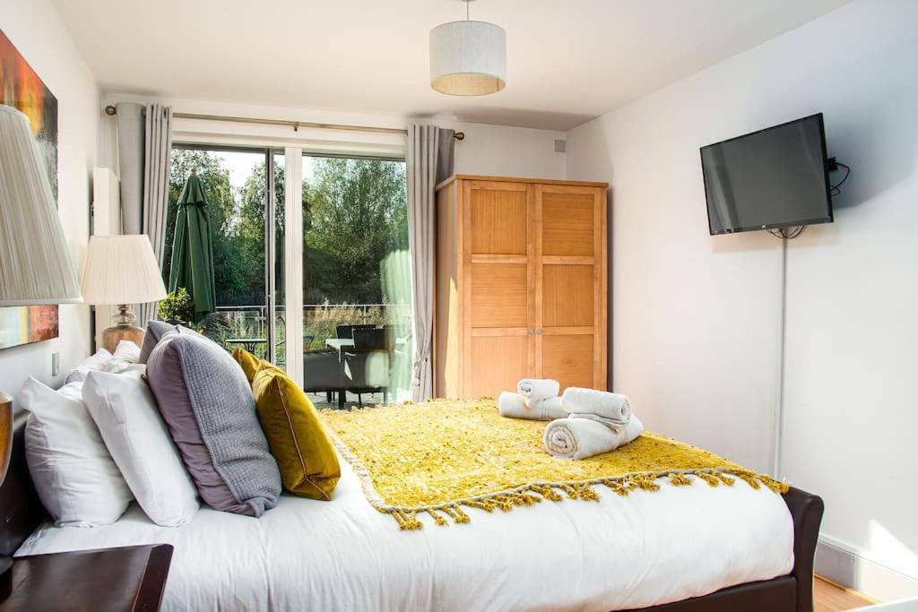 Blueberry Cottage - Lower Mill Estate Somerford Keynes Zewnętrze zdjęcie